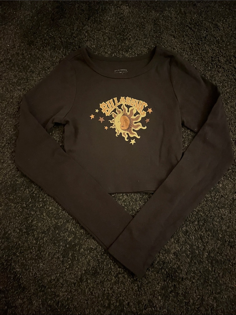 Billabong Dark Grey Cropped Long-Sleeve with Sun Graphic
